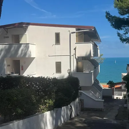 Sfinal Ξενοδοχείο με διαμερίσματα 3*