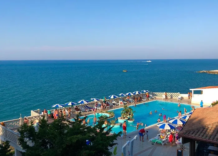 Sfinal Apartmanhotel Peschici