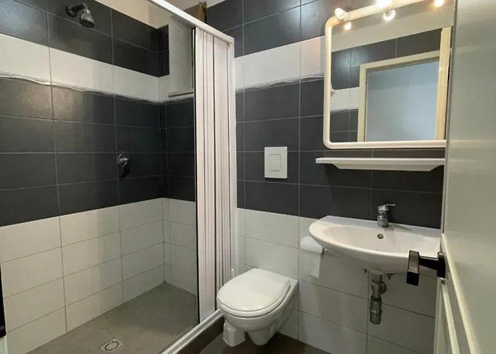 Sfinal מלון דירות