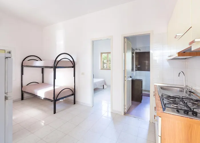 Sfinal מלון דירות 3*